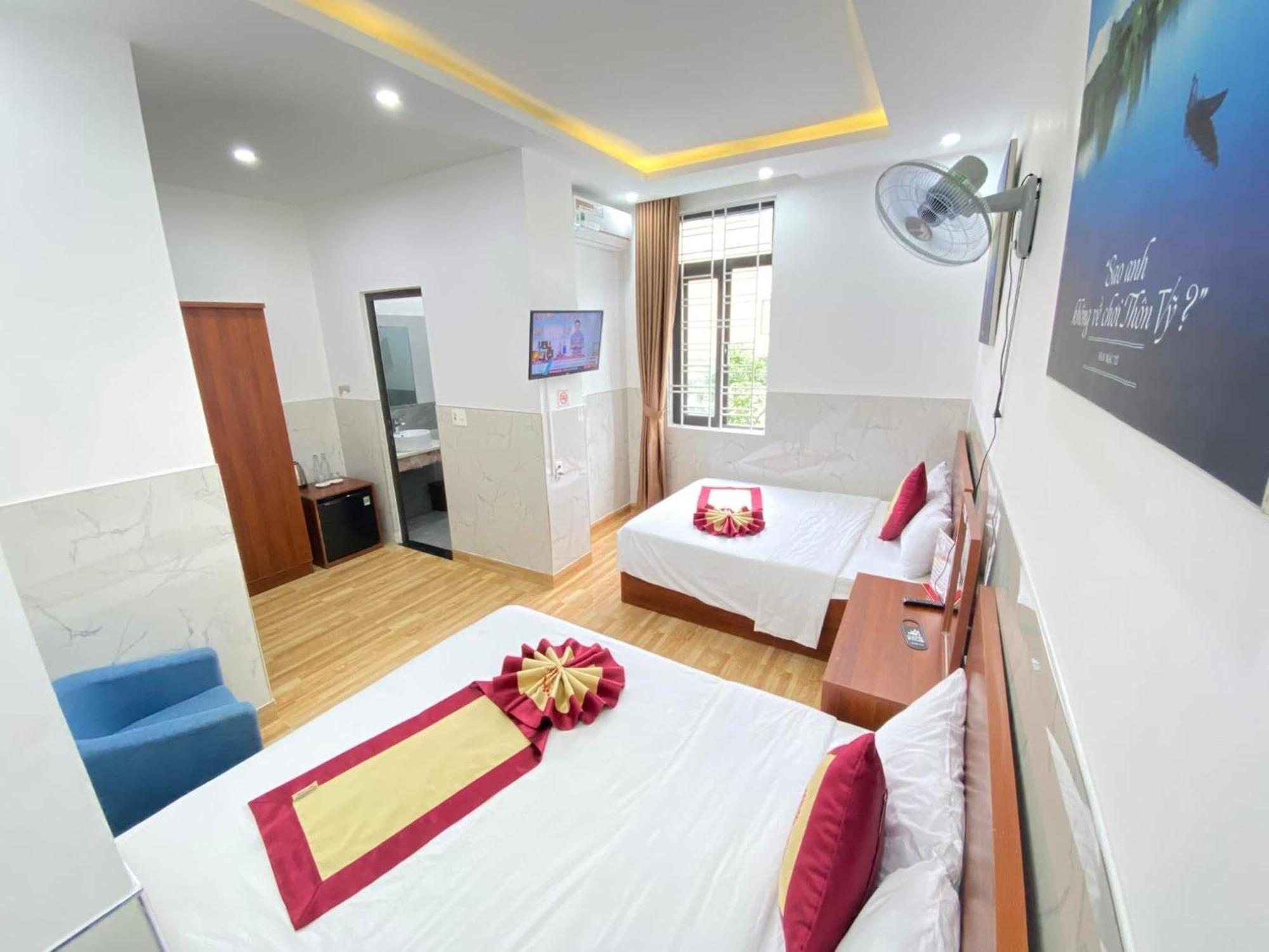 Sapphire Hotel Hué Extérieur photo